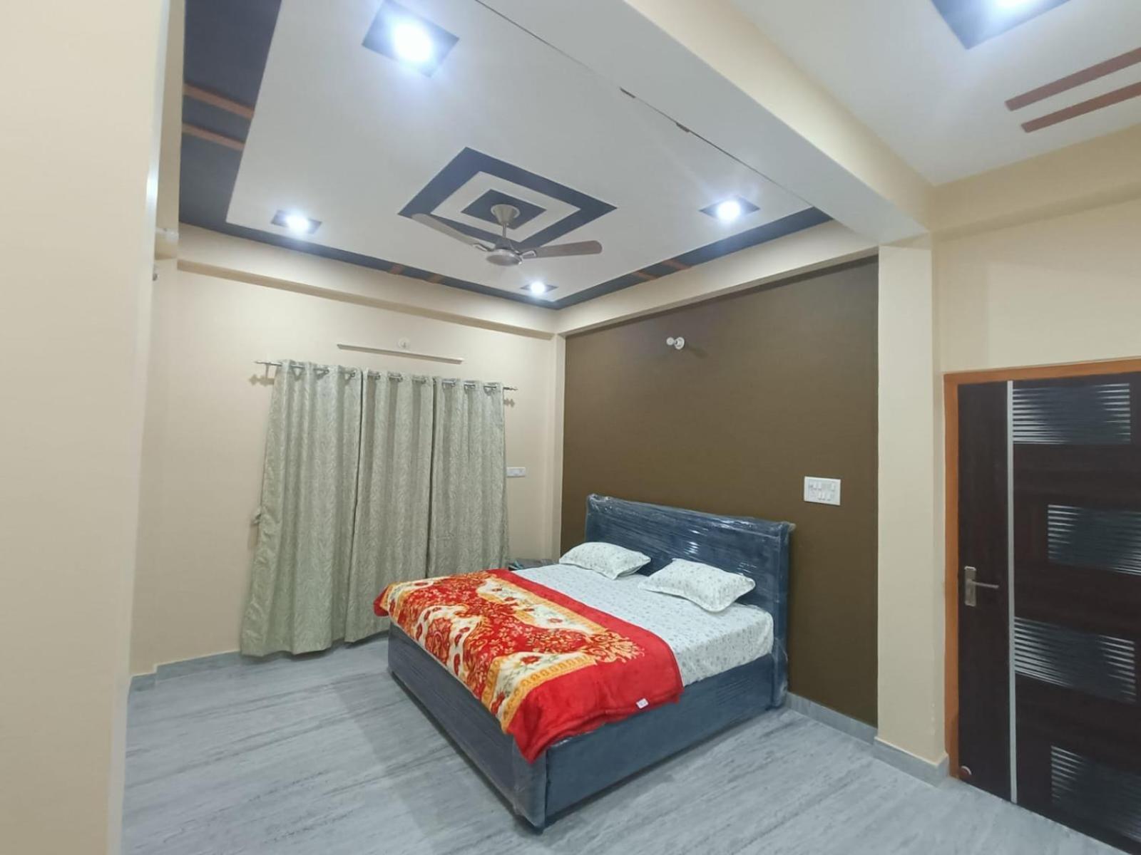 Sarvodaya Residency Hotell Ayodhya Eksteriør bilde